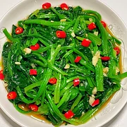 Four Seasons Red Stem Spinach - The Eggs of Vegetables